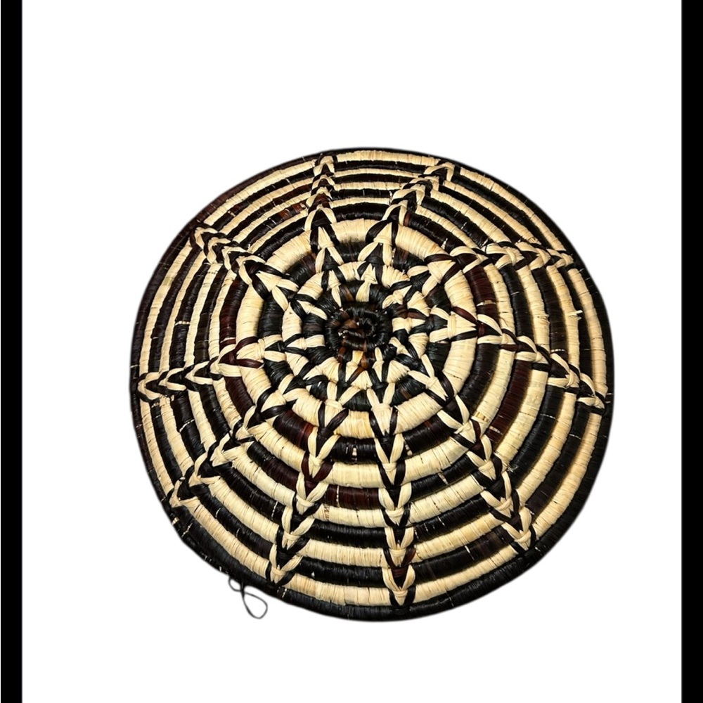 Handwoven Tribal Boho African Sisal Basket Wall Art/Fruit Bowl - Picture 3 of 4